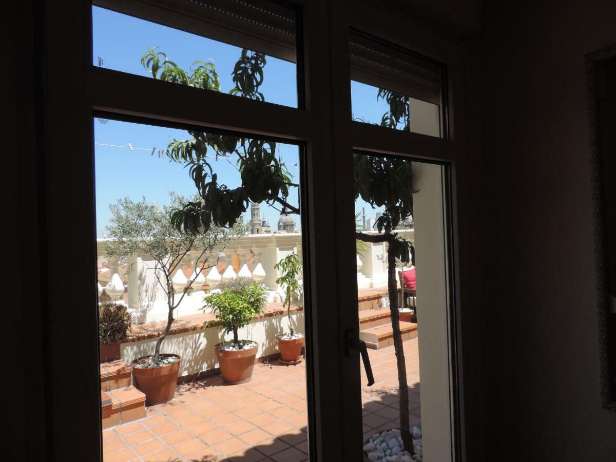Ferienwohnung La Balaustrada, Con Parking Incluido Saragossa Exterior foto